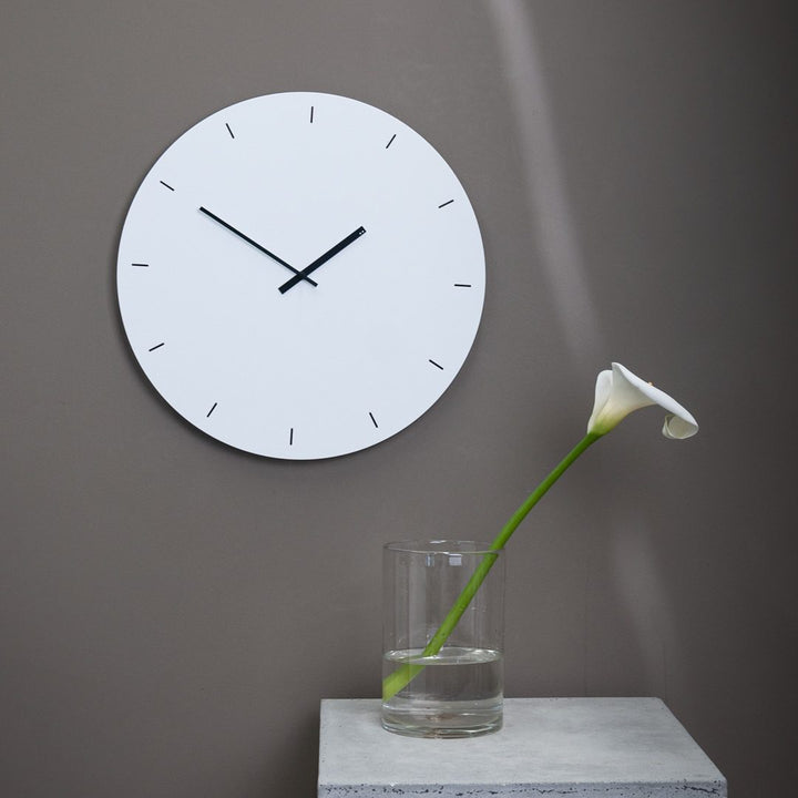 TOO DESIGNS Minimal Clock, White, Ø 49 cm