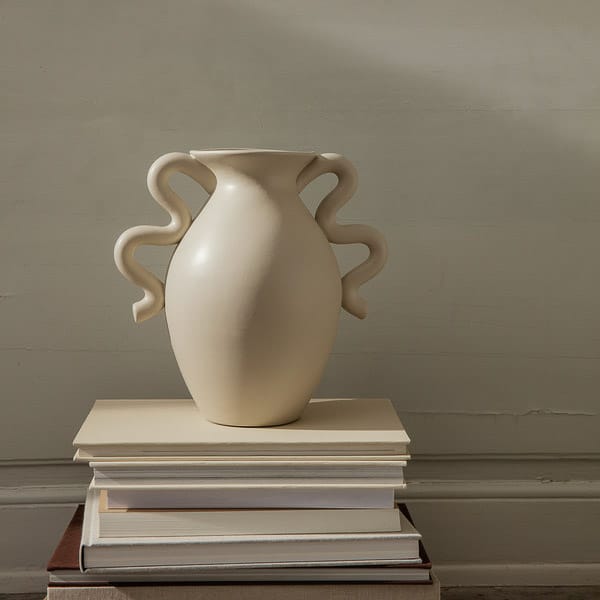 ferm LIVING Verso Table Vase, H27cm, Cream