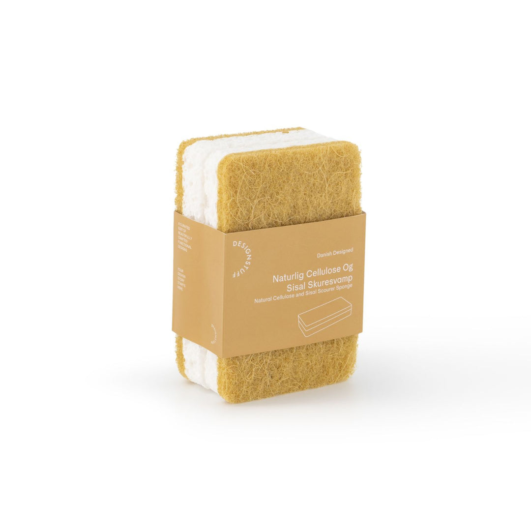 Studio lighting, perspective view of a cellulose sponge.