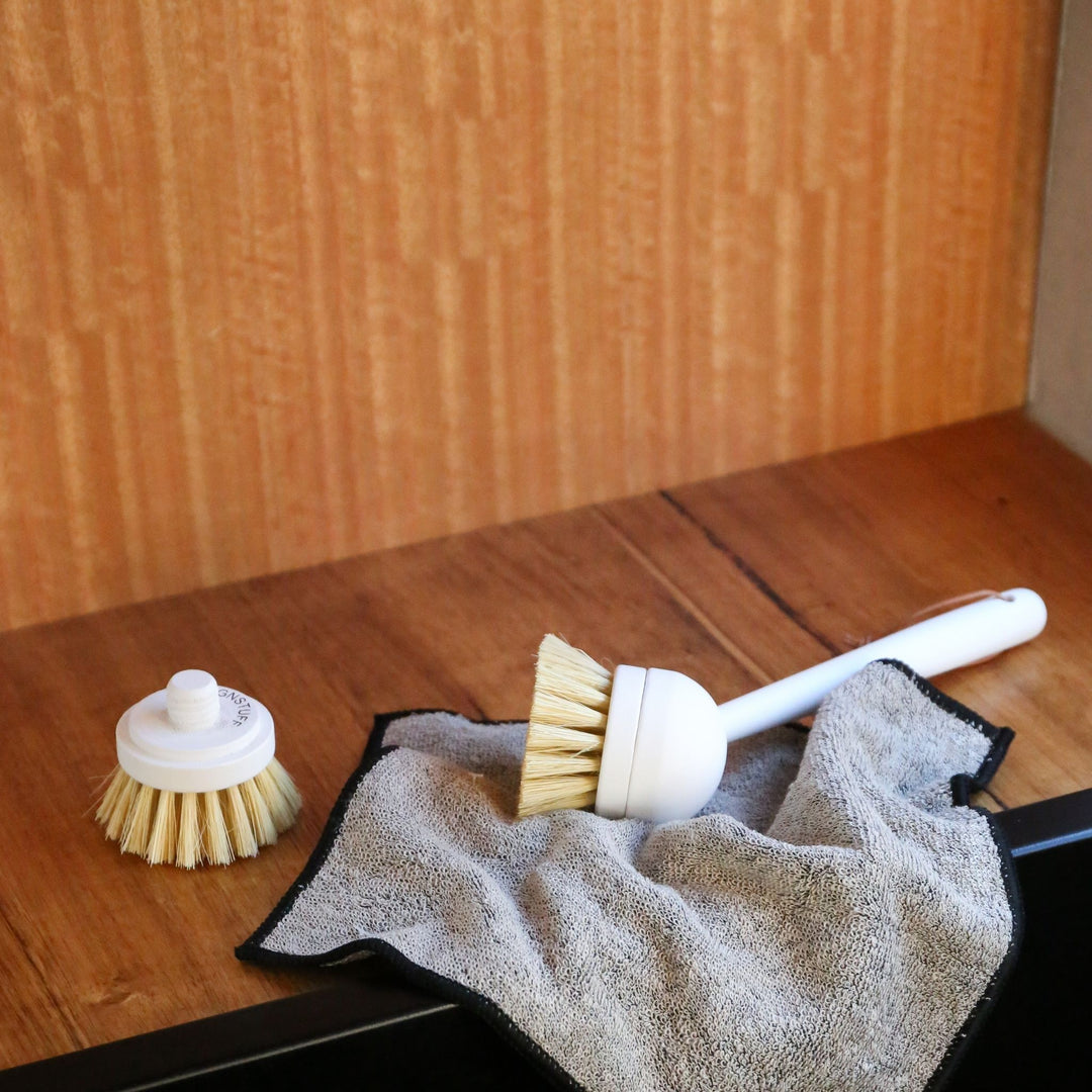 DESIGNSTUFF Eco Dish Brush, White