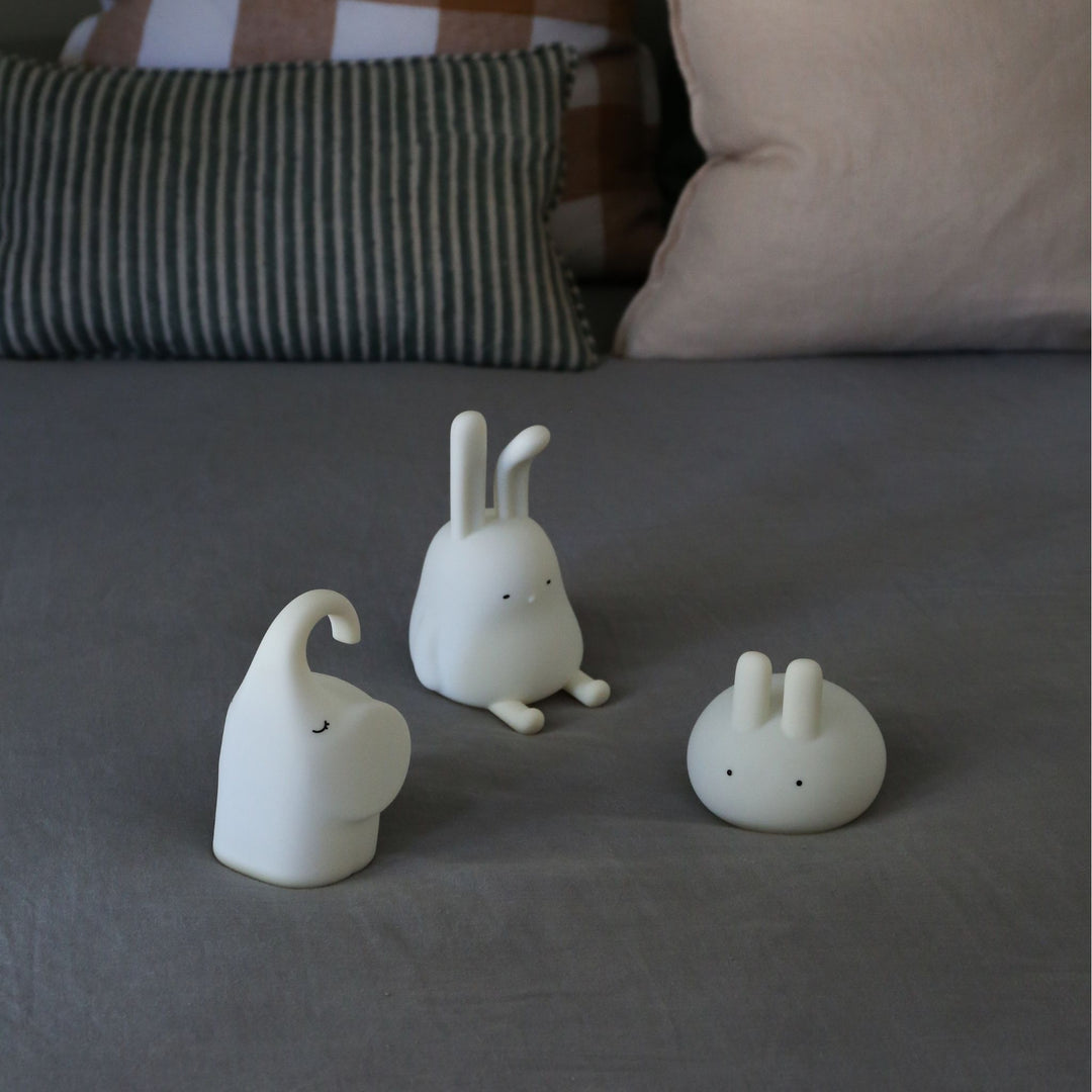 DESIGNSTUFF Bunny Night Lamp, White