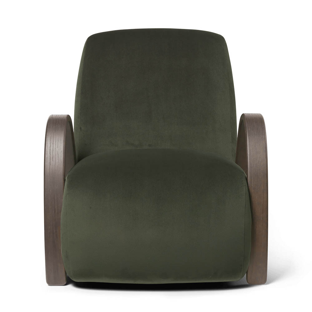 A packshot of Buur Lounge Chair in Rich Velvet pine.