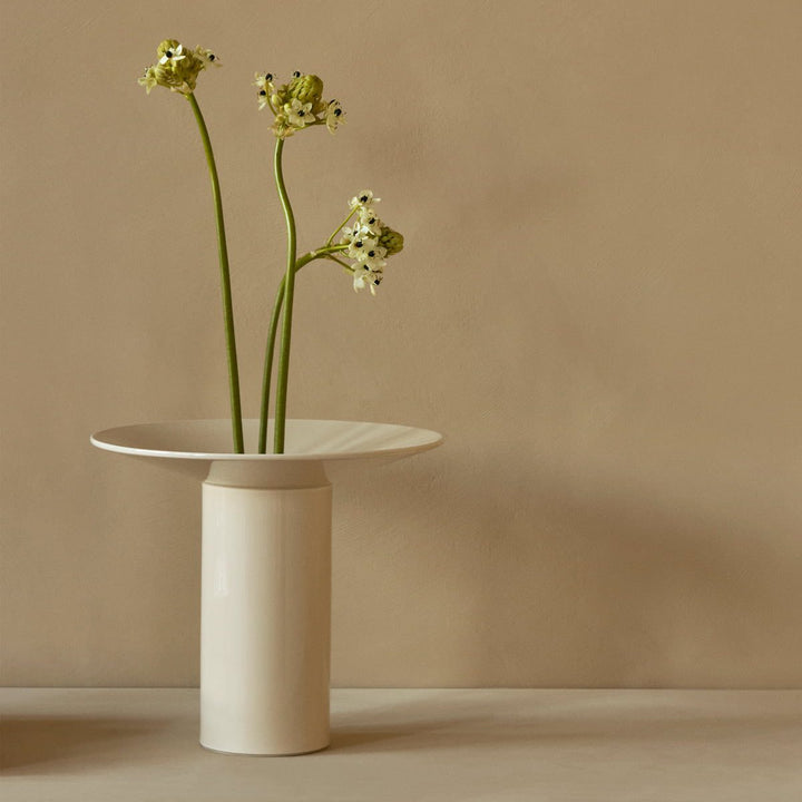 AUDO CPH (ex MENU) Hana Vase, H26cm, Ashen