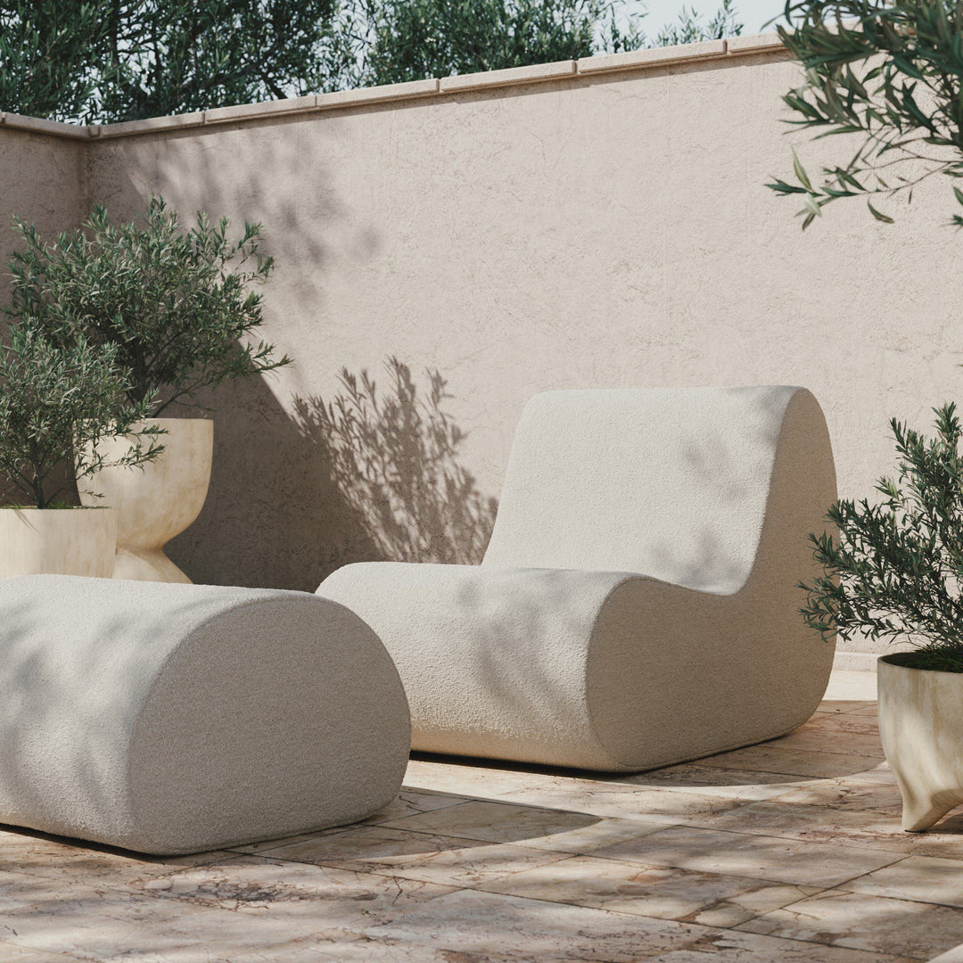 PRE-ORDER | ferm LIVING Rouli Pouf, Pure Bouclé/Off-White