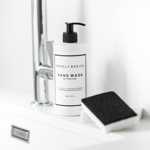 BARKLY BASICS Hand Wash in Nectarine + Mint