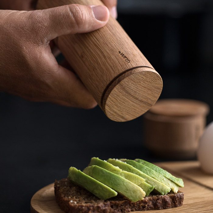 BY WIRTH ‘Crush Me’ Salt or Pepper Grinder Oak-0